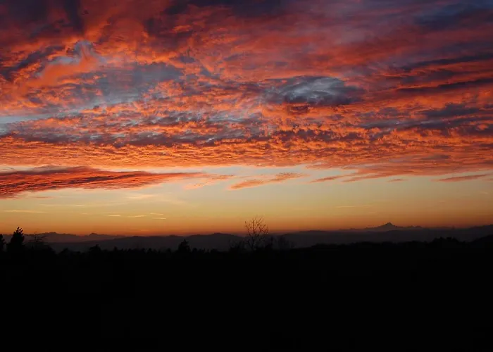 Couette-café Ca' De L'ase 3*